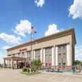 Image of Hampton Inn Paris