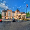 Exterior of Hampton Inn Pittsburgh / West Mifflin
