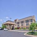 Image of Hampton Inn Staunton