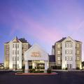 Exterior of Hampton Inn & Suites