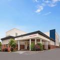 Exterior of Hampton Inn & Suites Hershey