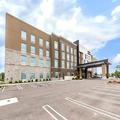 Photo of Hampton Inn & Suites Howell