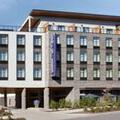Image of Hampton Inn & Suites Seattle / Renton