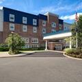 Exterior of Hampton Inn & Suites Yonkers
