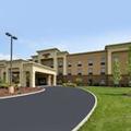 Exterior of Hampton Inn Utica