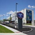 Exterior of Hampton Inn by Hilton Richwood