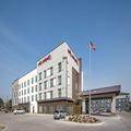 Exterior of Hampton by Hilton Columbus Ne