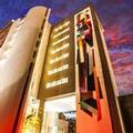 Image of Hennessy Park Hotel