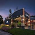 Exterior of Hilton Akron Fairlawn