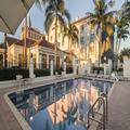 Exterior of Hilton Garden Inn Boca Raton