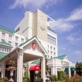 Exterior of Hilton Garden Inn New York / Staten Island