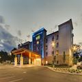 Exterior of Holiday Inn Exp Saugerties Hudson V