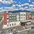 Photo of Holiday Inn Exp Stes East
