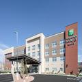 Exterior of Holiday Inn Exp Stes Ely