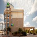Image of Holiday Inn Express Hotel & Suites San Antonio Rivercenter Area