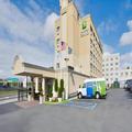Exterior of Holiday Inn Express Laguardia Airport by IHG