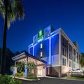 Exterior of Holiday Inn Express Statesboro