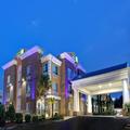 Image of Holiday Inn Express & Suites
