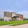 Photo of Holiday Inn Express & Suites