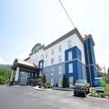 Exterior of Holiday Inn Express & Suites, Caryville by IHG