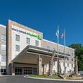 Photo of Holiday Inn Express & Suites Charlotte Airport by IHG