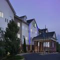 Exterior of Holiday Inn Express & Suites Charlottesville Ruckersville An I