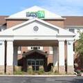 Photo of Holiday Inn Express & Suites Chicago Algonquin