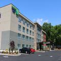 Image of Holiday Inn Express & Suites Hendersonville Se Flat Rock An Ih