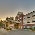 Exterior of Holiday Inn Express & Suites Laurel by IHG