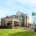 Exterior of Holiday Inn Express & Suites Lawton Fort Sill