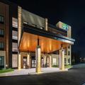 Photo of Holiday Inn Express & Suites Murfreesboro West