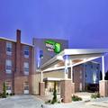 Image of Holiday Inn Express & Suites North Kansas City by IHG