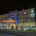 Exterior of Holiday Inn Express & Suites Orland Park Mokena