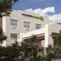 Image of Holiday Inn Express & Suites Santa Fe by IHG