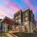 Image of Holiday Inn Express & Suites Suisun City