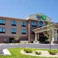 Photo of Holiday Inn Express and Suites Mason City by IHG