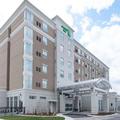 Exterior of Holiday Inn & Suites Farmington Hills Detroit Nw