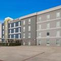 Exterior of Home2 Suites by Hilton Baytown