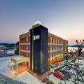 Exterior of Home2 Suites by Hilton Hot Springs