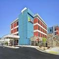 Exterior of Home2 Suites by Hilton Warner Robins