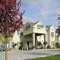 Exterior of Horizon Inn and Suites