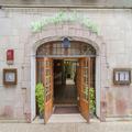 Exterior of Hostellerie Des Trois Pigeons