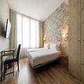 Photo of Hotel Avenida Gran Via