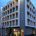 Photo of Hotel Avra by Smile hotels