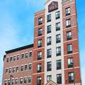 Exterior of Hotel Le Jolie