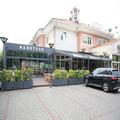 Exterior of Hotel Orasac