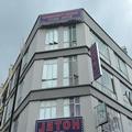 Exterior of Hotel Shlyo