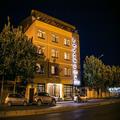 Exterior of Hotel Victoria