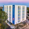 Image of Hotel Westport Kansas City Tapestry Collection by Hilton