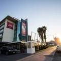 Photo of Hotel ibis Montevideo Rambla